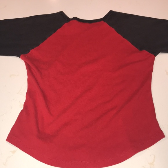 Grey and red 3 quarter sleeve “LOVE” graffic tee - Picture 4 of 4